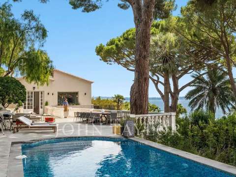 Vente maison 7 pièces Cannes 06