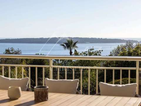 Vente maison 6 pièces Cannes 06