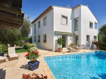 Vente maison 5 pièces Cannes 06