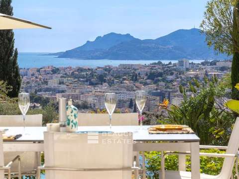 Vente maison 7 pièces Cannes 06
