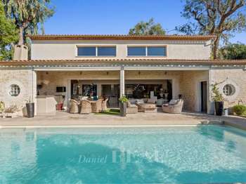 Vente maison 5 pièces Cannes 06