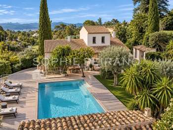 Maison 6 pièces 213 m² · à Cannes · 213 m² · 2 350 000 €