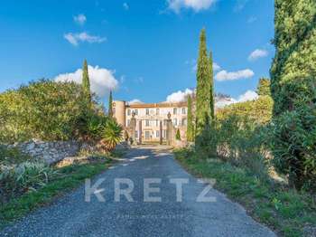 Maison 15 pièces 1117 m² · à Carcassonne · 1 117 m² · 2 690 000 €