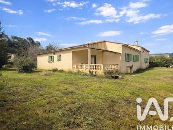 Vente maison 11 pièces Carcès 83