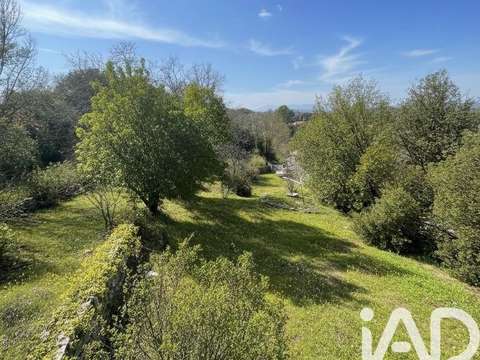 Vente maison 2 pièces Carcès 83