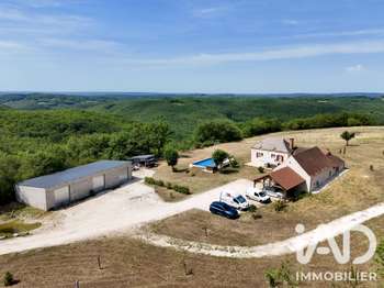 Vente maison 7 pièces Carlux 24