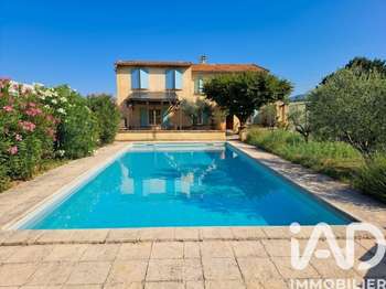 Vente maison 7 pièces Carpentras 84