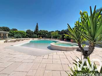 Vente maison 8 pièces Carpentras 84