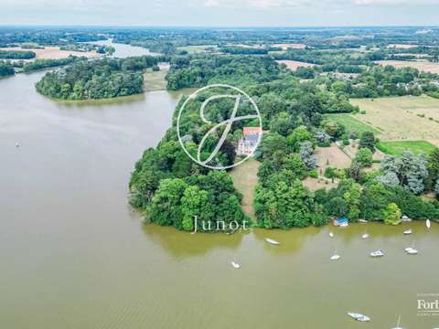 Vente maison 10 pièces Carquefou 44