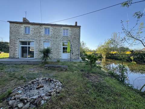 Vente maison 6 pièces Carquefou 44