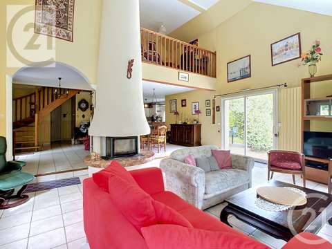Vente maison 8 pièces