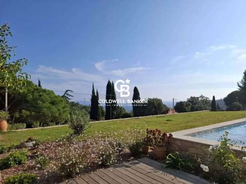 Vente maison 6 pièces Carqueiranne 83