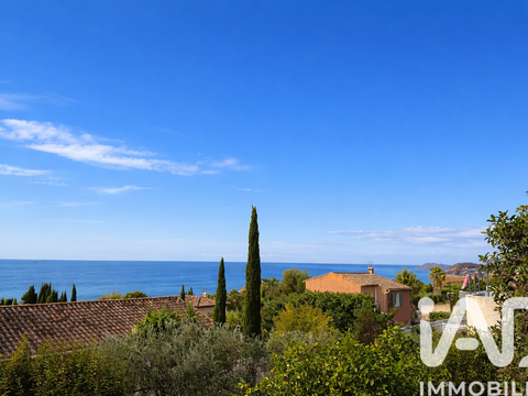 Vente maison 5 pièces Carqueiranne 83