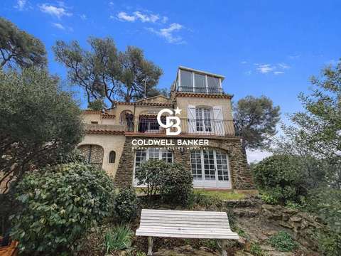 Vente maison 5 pièces Carqueiranne 83
