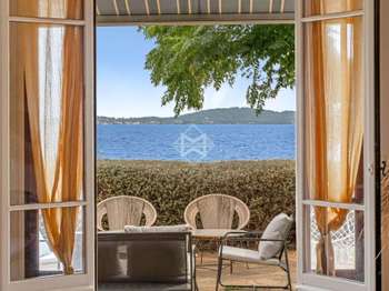 Maison 8 pièces 240 m² · à Carqueiranne · 240 m² · 2 500 000 €