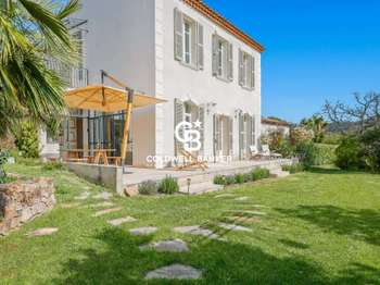 Vente Maison 6 chambresCarqueiranne