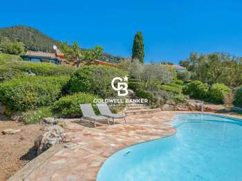 Vente Maison 5 chambresCarqueiranne