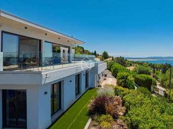 Vente maison 5 pièces Carqueiranne 83