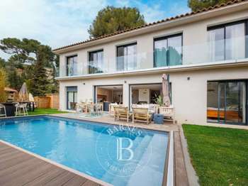 Vente maison 7 pièces Cassis 13