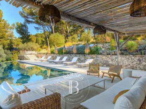 Vente maison 10 pièces Cassis 13