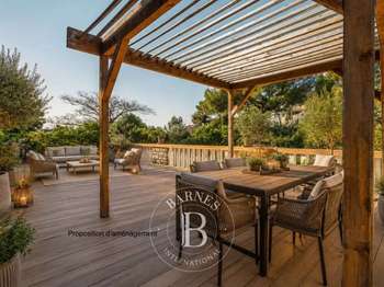 Vente maison 7 pièces Cassis 13