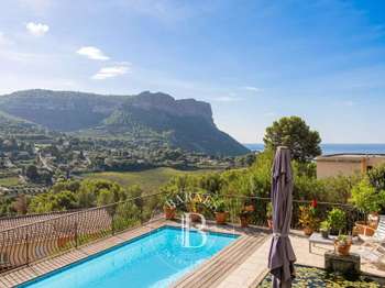 Maison 6 pièces 194 m² · à Cassis · 194 m² · 2 100 000 €