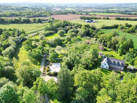 Vente maison 8 pièces Cast 29
