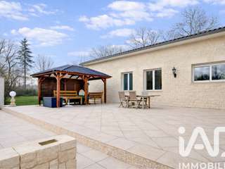 Vente maison 8 pièces