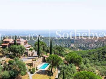 Vente maison 10 pièces Castelnou 66