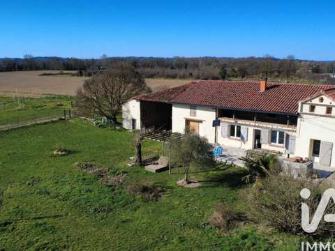 Vente maison 7 pièces Castelsarrasin 82
