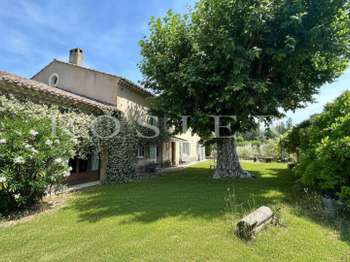 Maison 12 pièces 340 m² · à Cavaillon · 340 m² · 1 080 000 €
