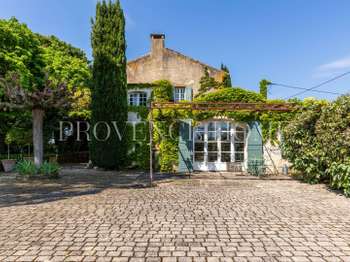Maison 7 pièces 200 m² · à Cavaillon · 200 m² · 690 000 €