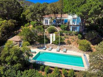Vente maison 7 pièces Cavalaire-sur-Mer 83