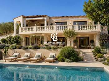Vente maison 12 pièces Cavalaire-sur-Mer 83