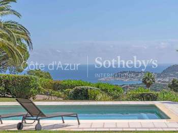 Vente Maison 6 chambresCavalaire-sur-Mer