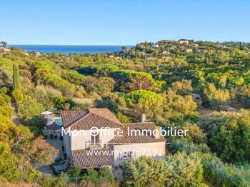 Vente maison 6 pièces Cavalaire-sur-Mer 83