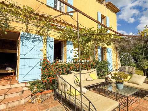 Vente maison 14 pièces Cavaliere 83