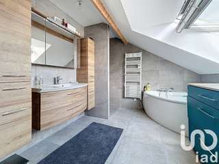 Vente maison 8 pièces