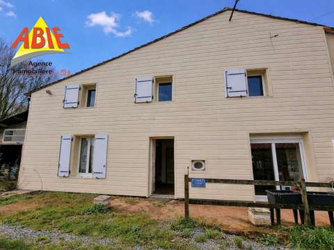 Vente maison 5 pièces Celles-sur-Belle 79