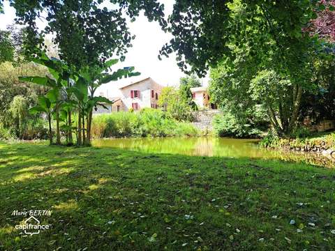 Vente maison 11 pièces Celles-sur-Belle 79
