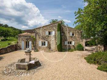 Vente maison 11 pièces Céreste 04