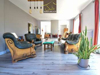 Vente maison 9 pièces