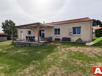 Vente maison 5 pièces Cerizay 79