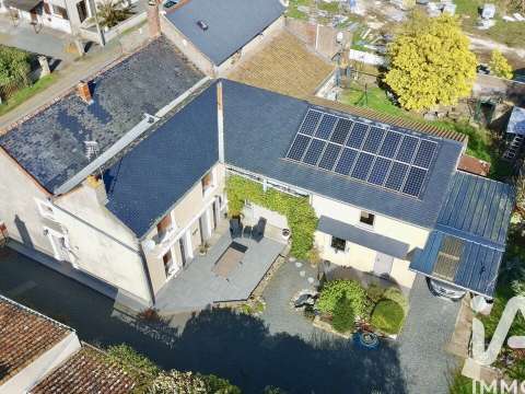 Vente maison 8 pièces Cersay 79