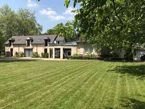 Vente maison 9 pièces Cesson-Sévigné 35