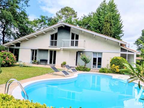 Vente maison 8 pièces Cestas 33