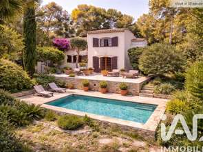 Vente Maison 7 piècesCeyreste
