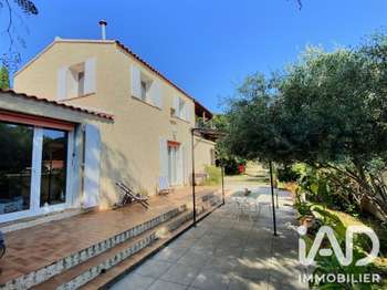 Vente Maison 6 piècesCeyreste