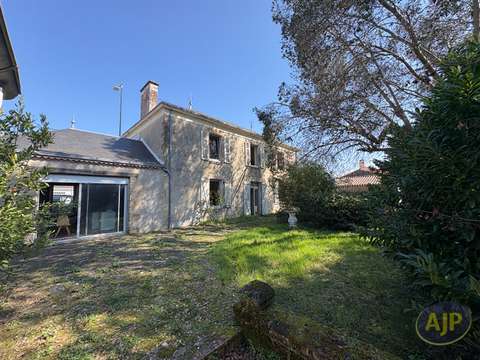 Vente maison 8 pièces Challans 85