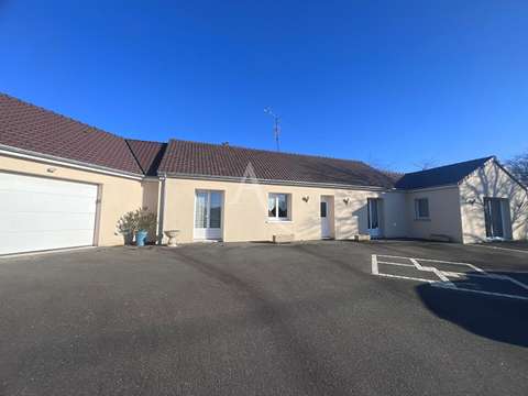 Vente maison 4 pièces Châlons-du-Maine 53